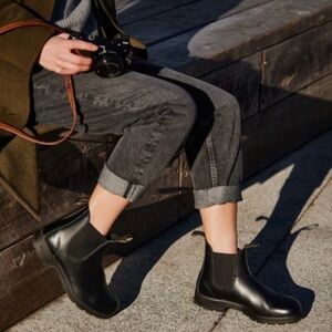 Blundstone Black Chelsea Boots